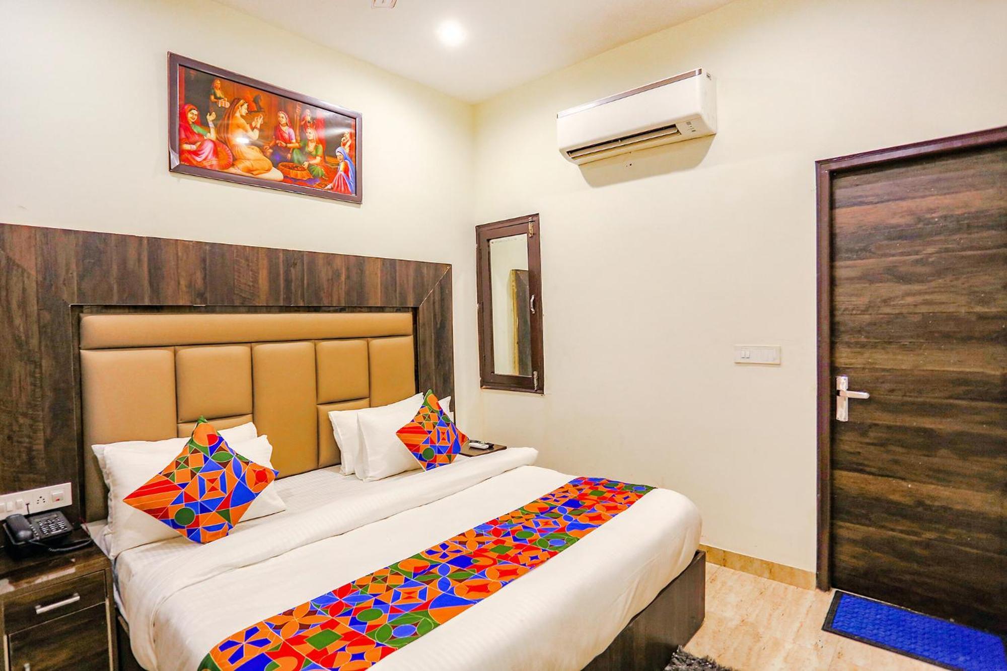 Fabhotel The Kiara Near Igi Delhi Airport New Delhi Exterior photo
